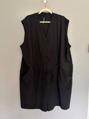 Athleta Marlow Romper Women’s 3X Black Faux Wrap Drawstring Athleisure